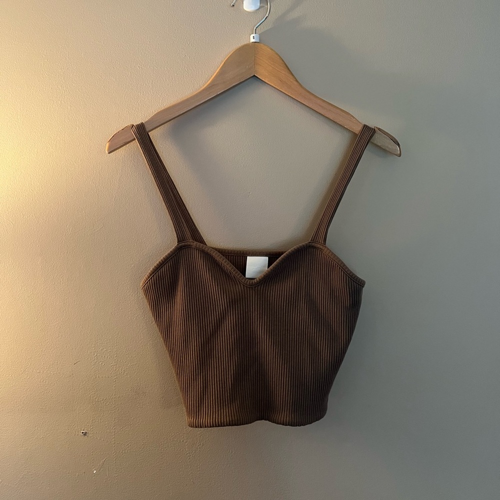 HM Ribbed Tank Top - Picture 3 of 3